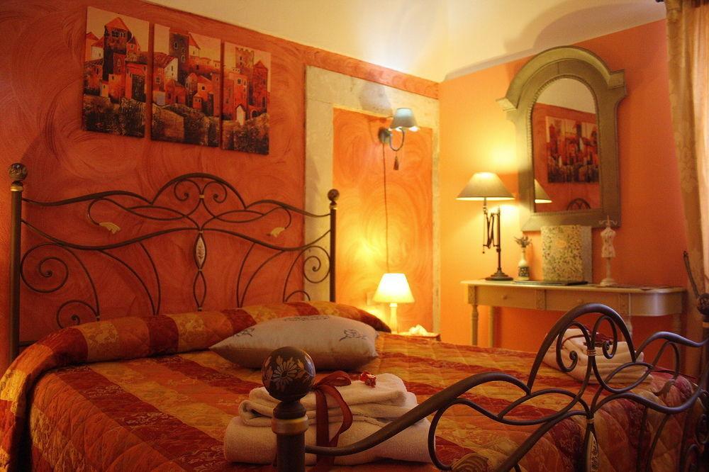 Convento Di San Colombo Hotel Santo Stefano Di Sessanio Bagian luar foto