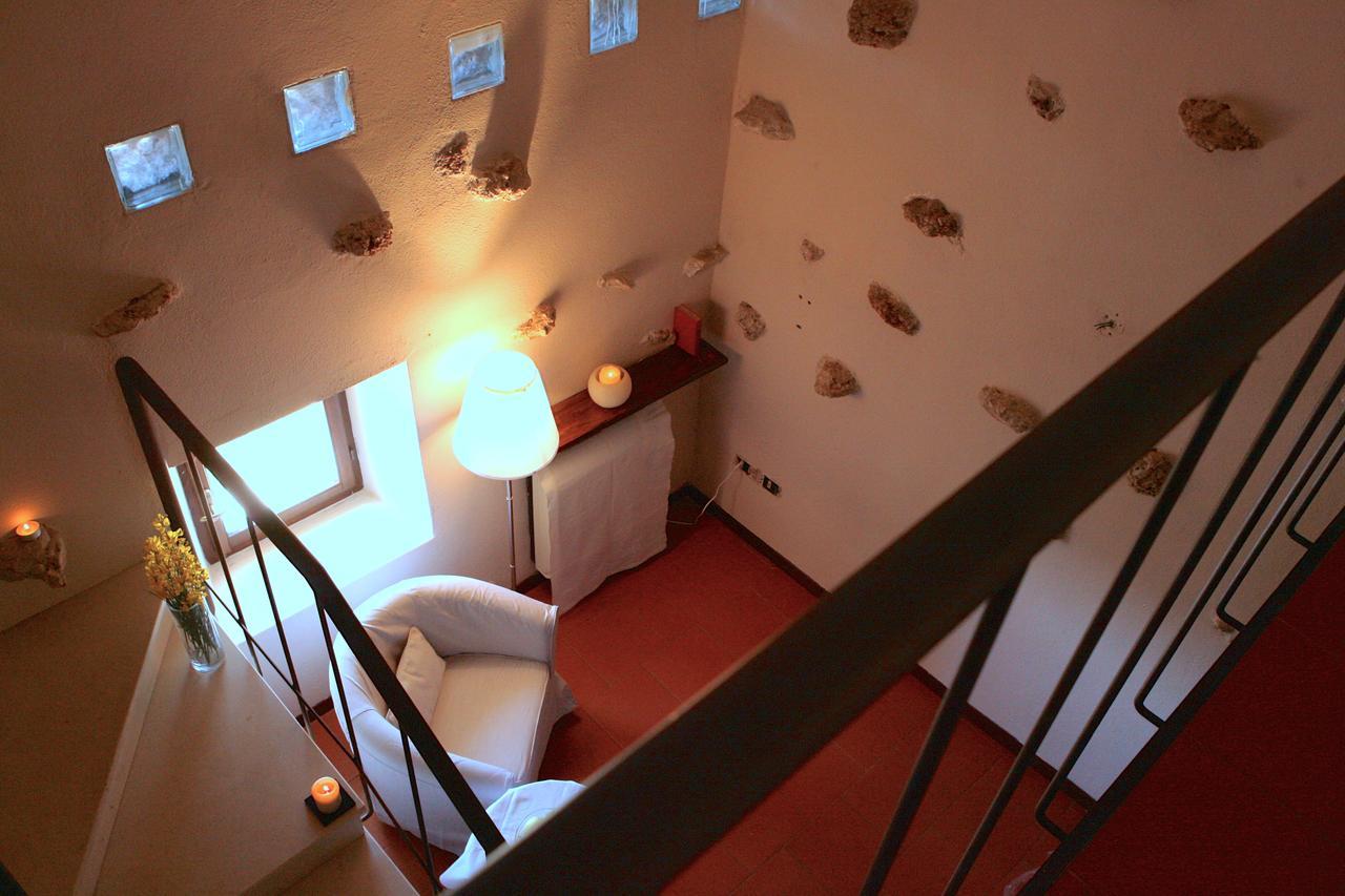 Convento Di San Colombo Hotel Santo Stefano Di Sessanio Bagian luar foto