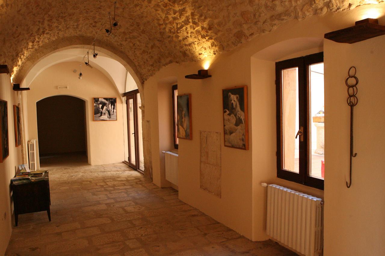 Convento Di San Colombo Hotel Santo Stefano Di Sessanio Bagian luar foto